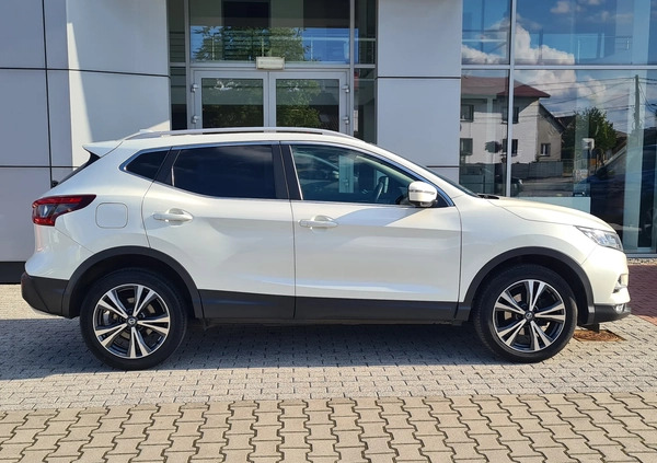 Nissan Qashqai cena 75900 przebieg: 72300, rok produkcji 2018 z Witnica małe 92